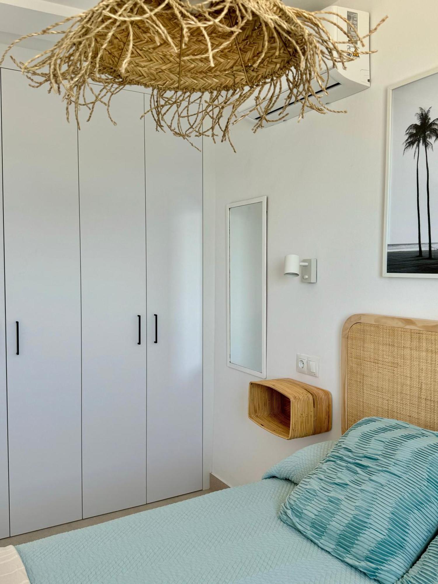 Sunnypalms - Beachfront Penthouse With Stunning Sea View Estepona Exteriör bild